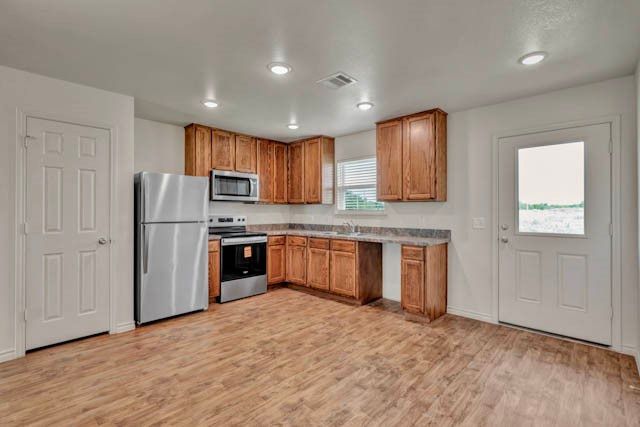 617 Crockett Drive, Cleburne, TX 76033