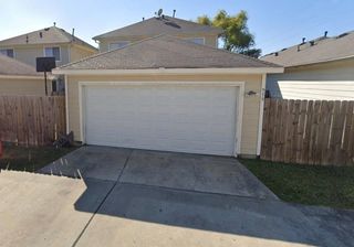 959 Verde Trails Drive, Houston, TX 77073