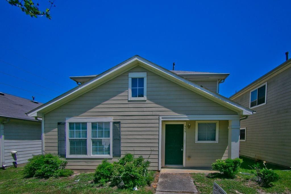 959 Verde Trails Drive, Houston, TX 77073