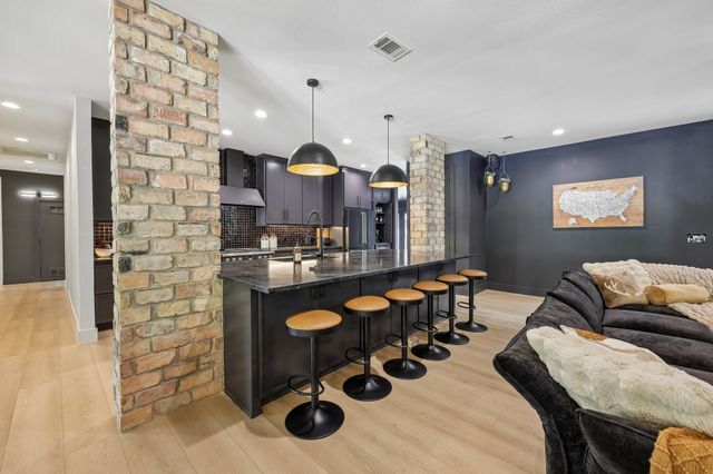 120 Wild Oak Lane, Hickory Creek, TX 75065