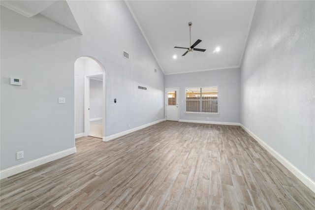 3002 Waterstone Way, Brownwood, TX 76801