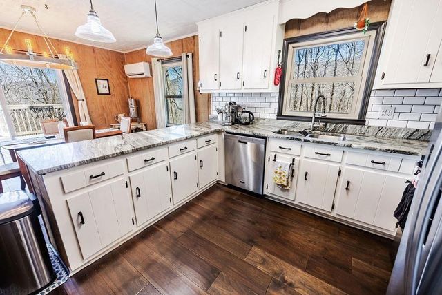 1006 Chestnut Cove Trail, Jasper, GA 30143