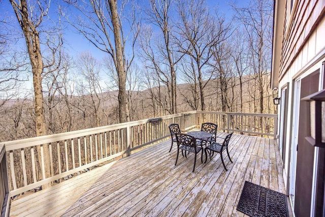1006 Chestnut Cove Trail, Jasper, GA 30143