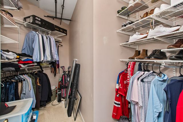 400 W Ontario Street 612, Chicago, IL 60654