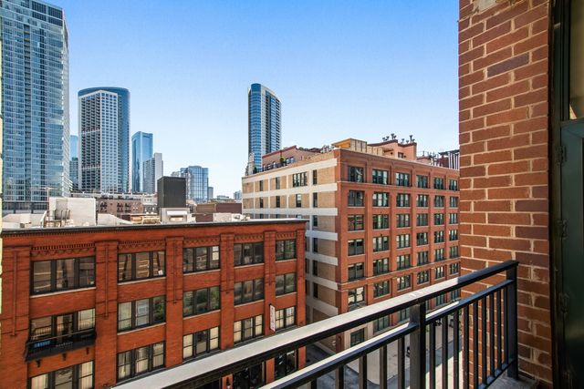 400 W Ontario Street 612, Chicago, IL 60654