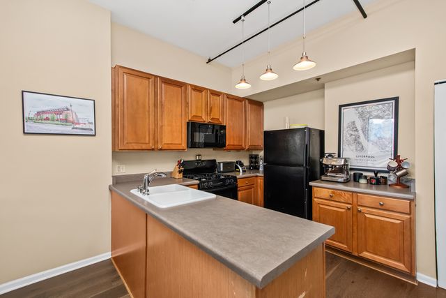 400 W Ontario Street 612, Chicago, IL 60654