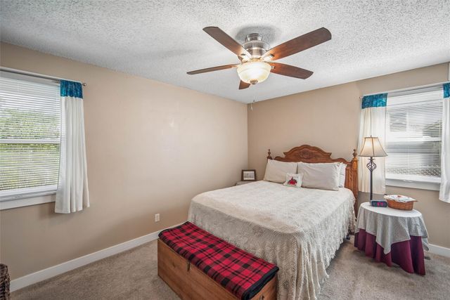 911 Mesa Verde Place, Ames, IA 50014