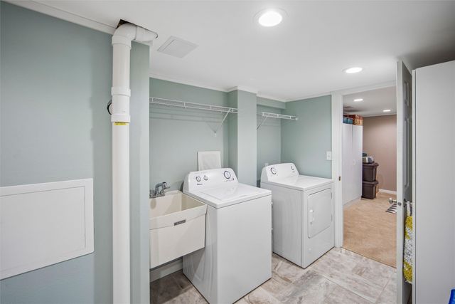 911 Mesa Verde Place, Ames, IA 50014