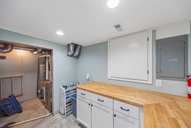 911 Mesa Verde Place, Ames, IA 50014