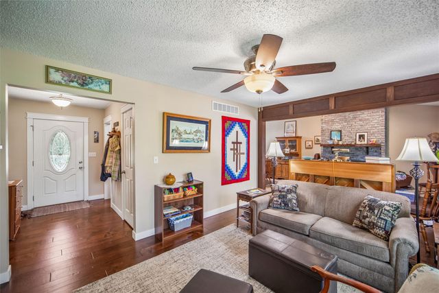911 Mesa Verde Place, Ames, IA 50014