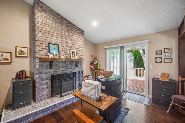 911 Mesa Verde Place, Ames, IA 50014