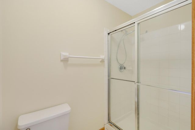 9032 McGuffey Road, Eden Prairie, MN 55347