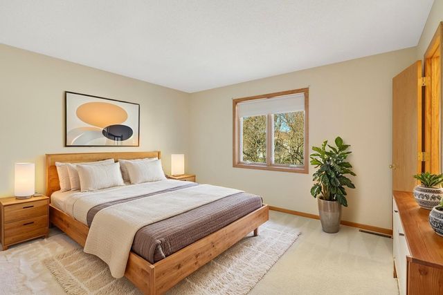 9032 McGuffey Road, Eden Prairie, MN 55347