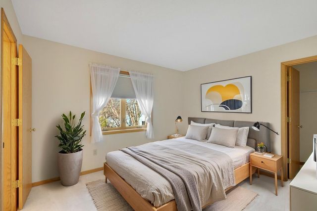 9032 McGuffey Road, Eden Prairie, MN 55347