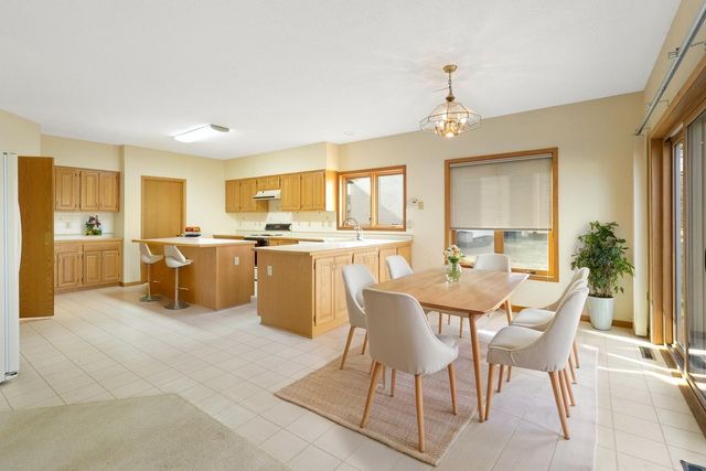 9032 McGuffey Road, Eden Prairie, MN 55347