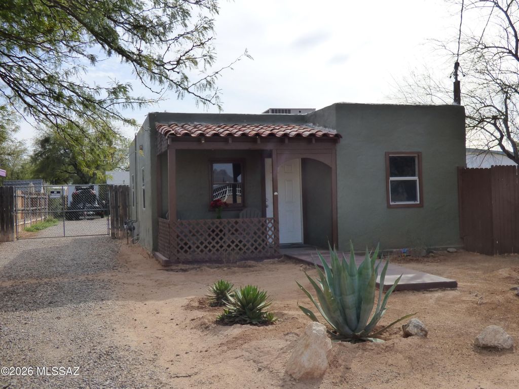 3544 E Presidio Road, Tucson, AZ 85716