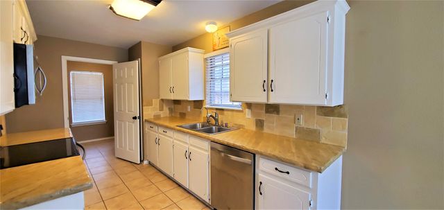 1829 Broadway Street, Denton, TX 76201