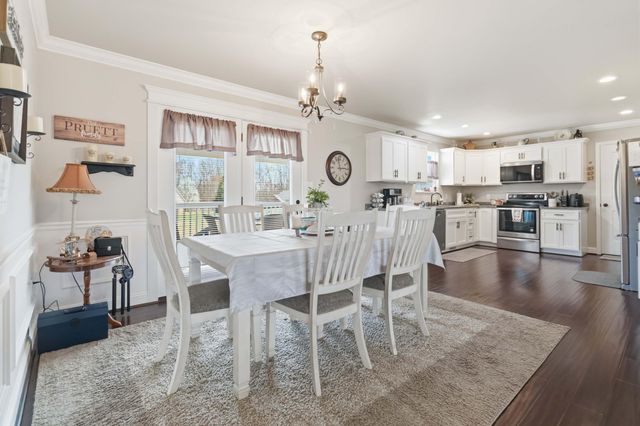 517 Whisper Woods Drive, Somerset, KY 42503