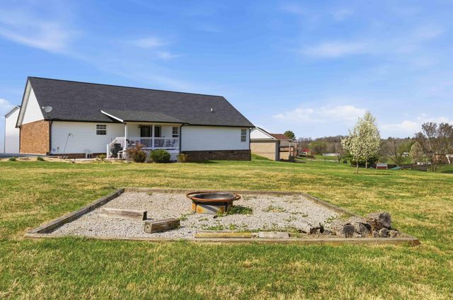 517 Whisper Woods Drive, Somerset, KY 42503