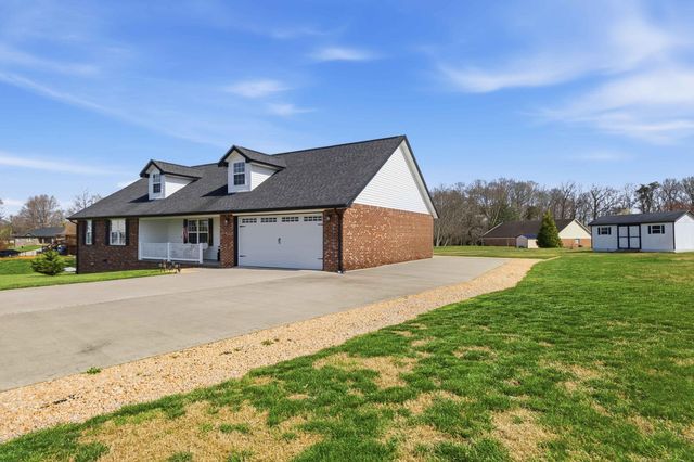 517 Whisper Woods Drive, Somerset, KY 42503