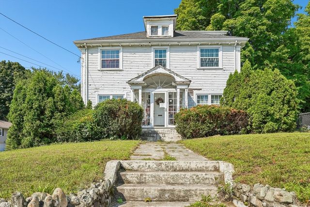 330 Primrose St, Haverhill, MA 01830