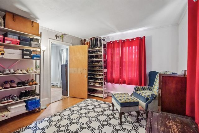 330 Primrose St, Haverhill, MA 01830