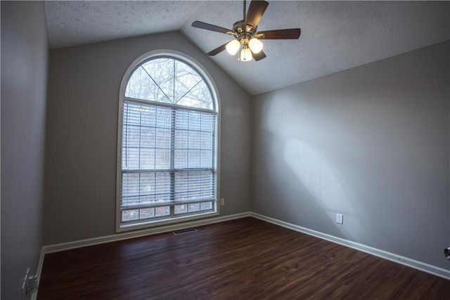 1515 Smoke Hill Drive, Hoschton, GA 30548