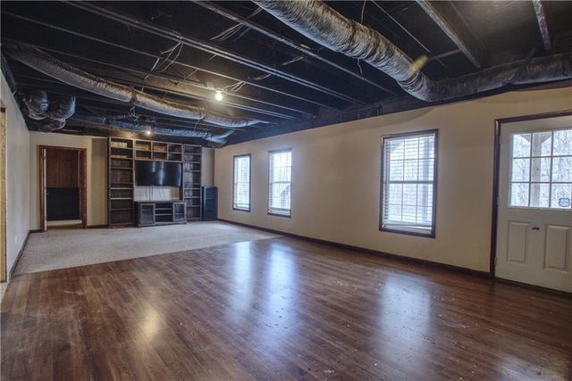 1515 Smoke Hill Drive, Hoschton, GA 30548