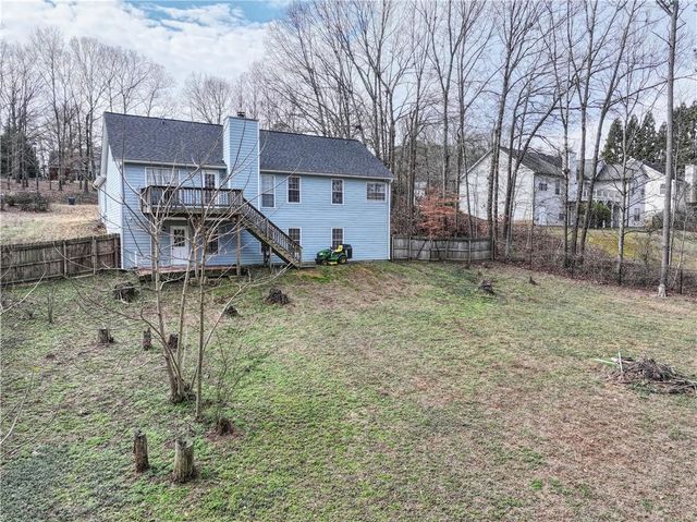 1515 Smoke Hill Drive, Hoschton, GA 30548