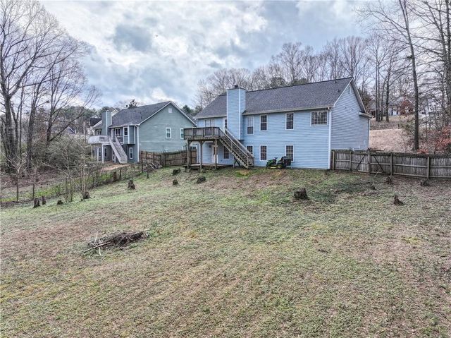 1515 Smoke Hill Drive, Hoschton, GA 30548