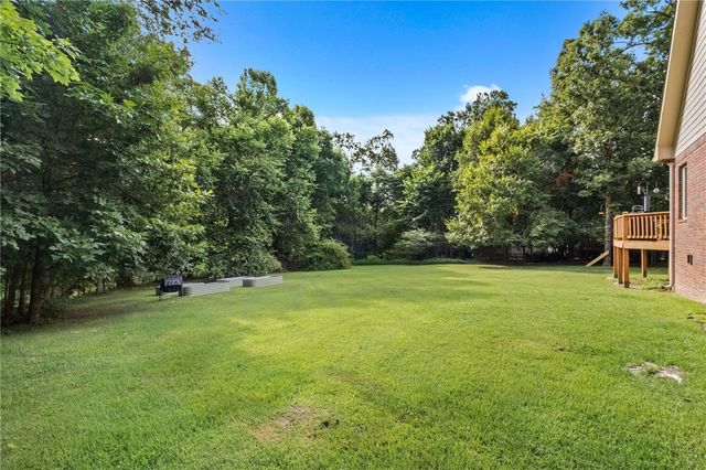 2432 N Toy Drive, Fayetteville, AR 72704