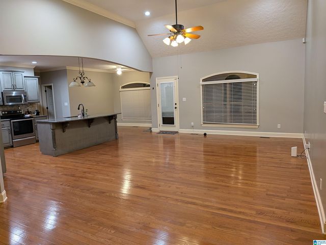 203 LAUREL WOOD DRIVE, Rainbow City, AL 35906