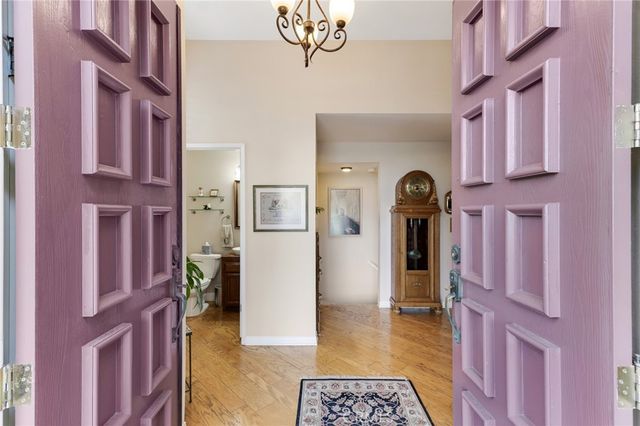 5757 Owensmouth Avenue 20, Woodland Hills, CA 91367