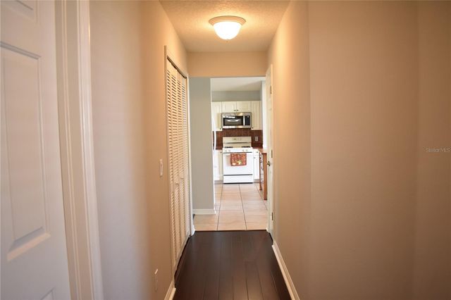 2132 BRANDON PARK CIRCLE, Brandon, FL 33510