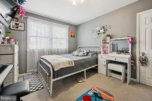 205 AVON RD, Cherry Hill, NJ 08034