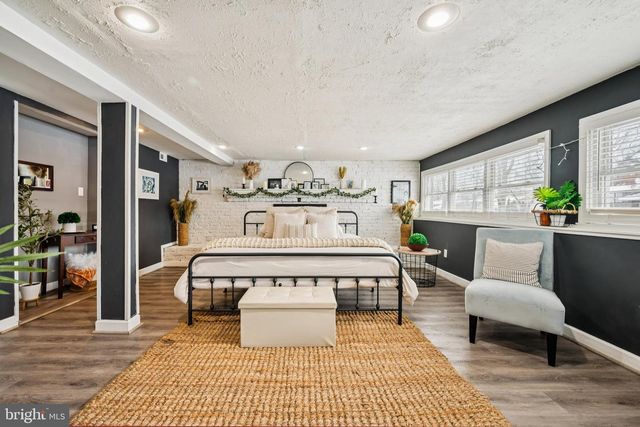 205 AVON RD, Cherry Hill, NJ 08034