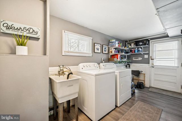 205 AVON RD, Cherry Hill, NJ 08034