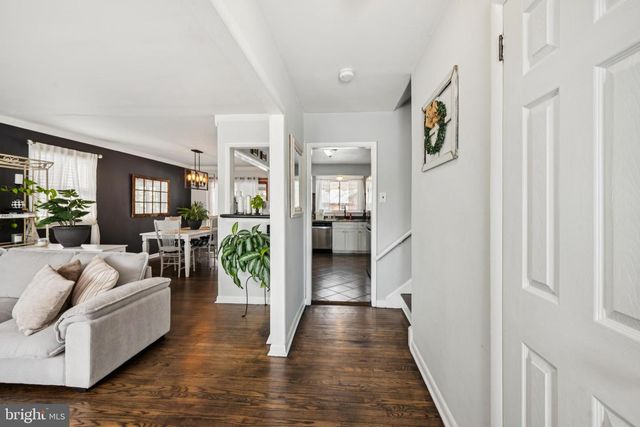 205 AVON RD, Cherry Hill, NJ 08034