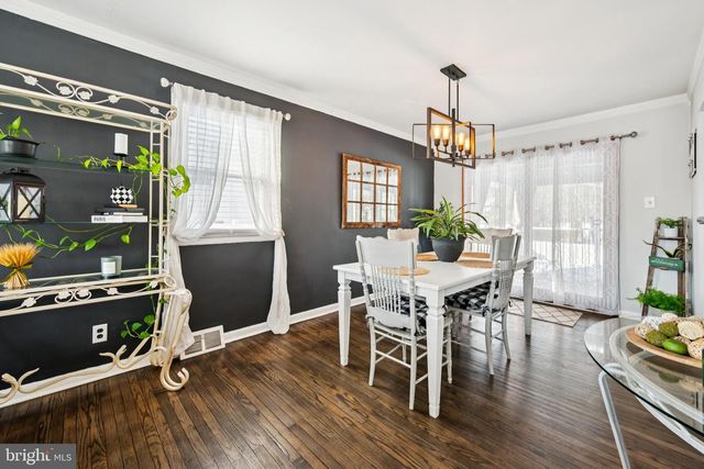 205 AVON RD, Cherry Hill, NJ 08034