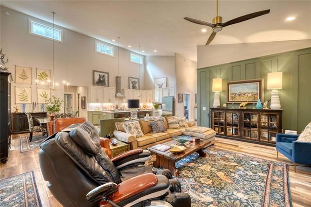 6824 Mountain Laurel Road, Hiawassee, GA 30546