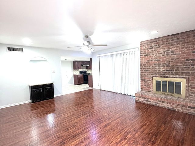 220 Park Meadow Way, Coppell, TX 75019