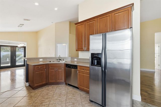 37438 PICKETTS MILL AVENUE, Zephyrhills, FL 33542