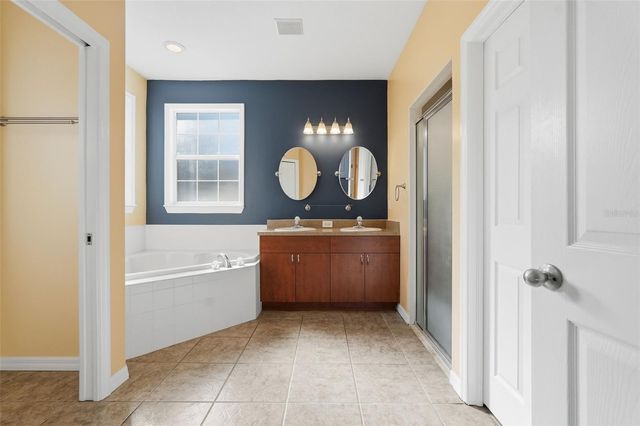 37438 PICKETTS MILL AVENUE, Zephyrhills, FL 33542