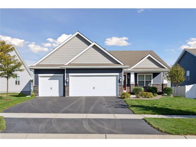 9290 62nd Street, Cottage Grove, MN 55016