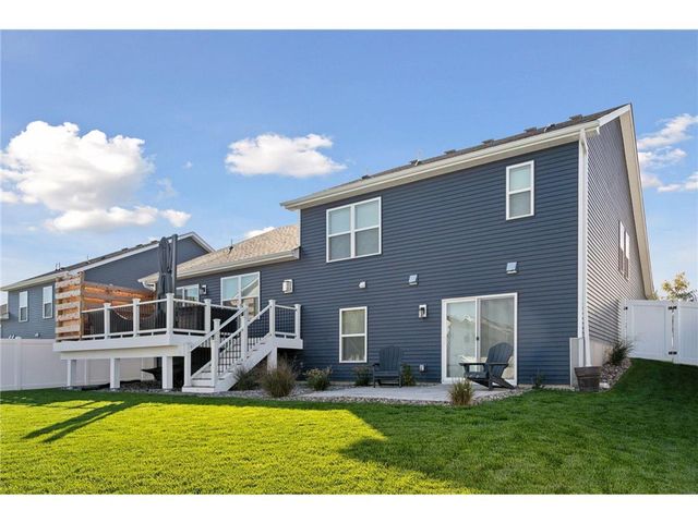 9290 62nd Street, Cottage Grove, MN 55016