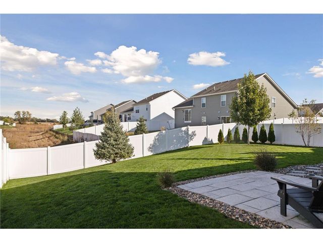 9290 62nd Street, Cottage Grove, MN 55016