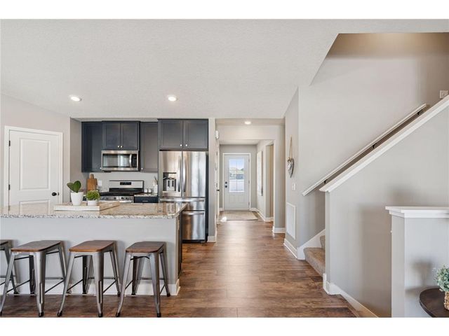 9290 62nd Street, Cottage Grove, MN 55016