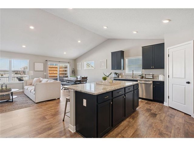 9290 62nd Street, Cottage Grove, MN 55016