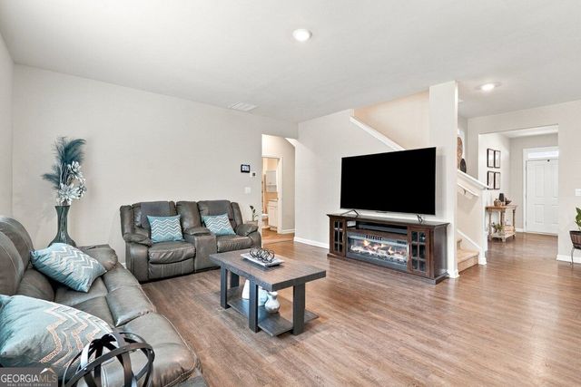 122 Russell Road, Pendergrass, GA 30567