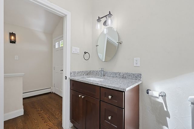 316 W Sutton Rd, Sutton, MA 01590